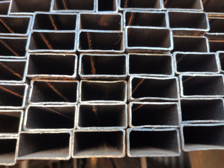 Профильные трубы, квадраты