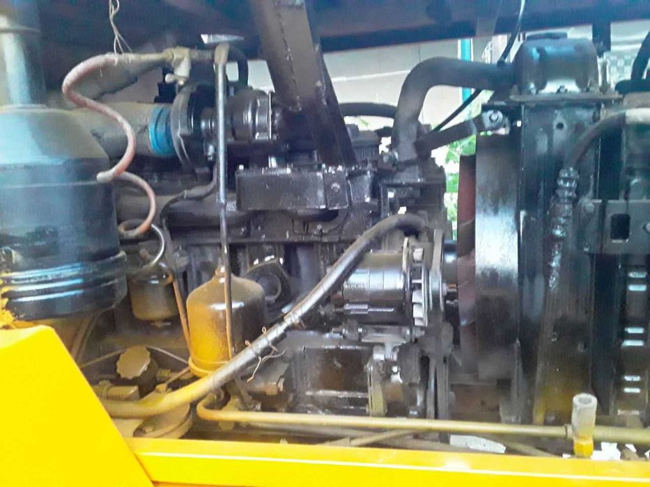 Погрузчик экскаватор super exkavator