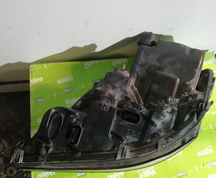 Фар фарове за Mercedes ML W164 / Мерцедес МЛ W164 Bi-Xenon AFS.