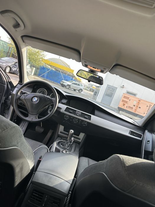 Vand sau schimbBMW e60 525d