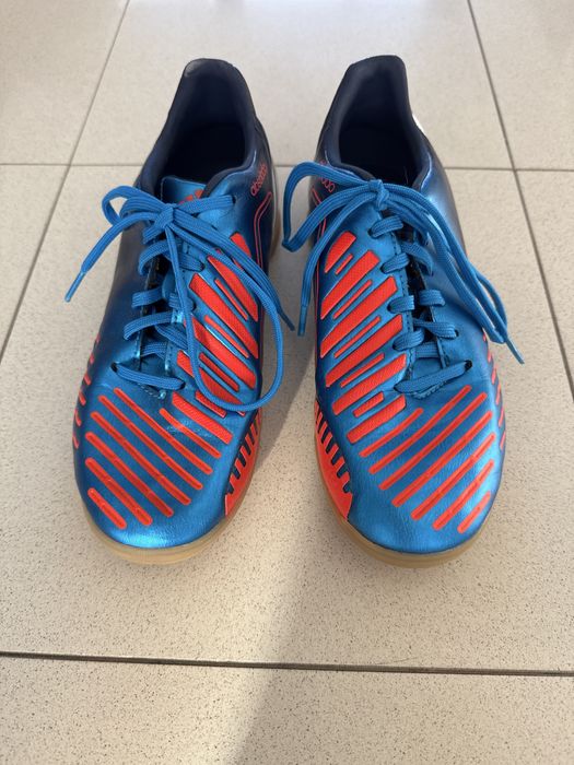 Adidas predator -НОВИ обивки за футбол за зала