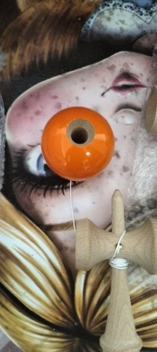 Kendama USA - Bila Lucioasă (Noi)