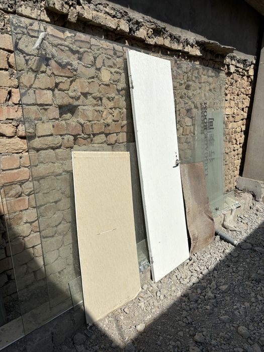 Стекло  в комплекте