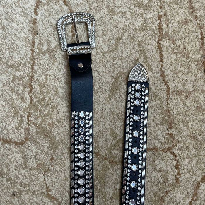 Ремень кожаный со стразами