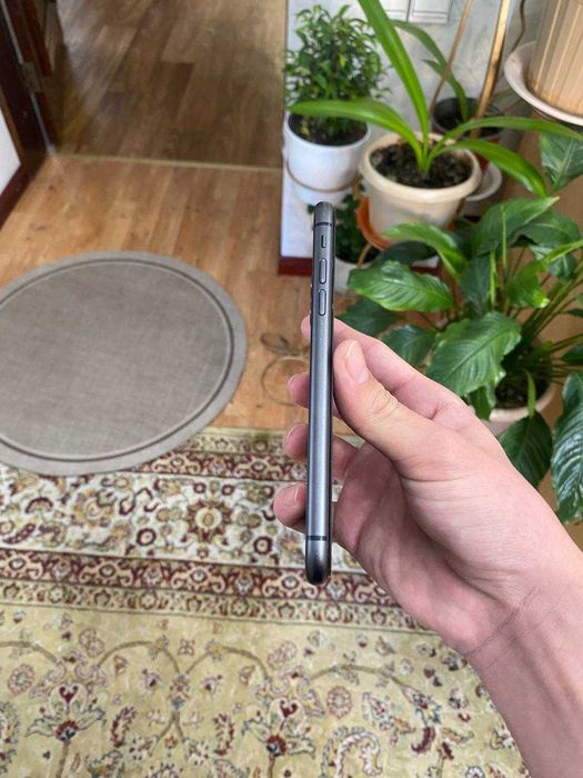 iPhone 11 64GB Black