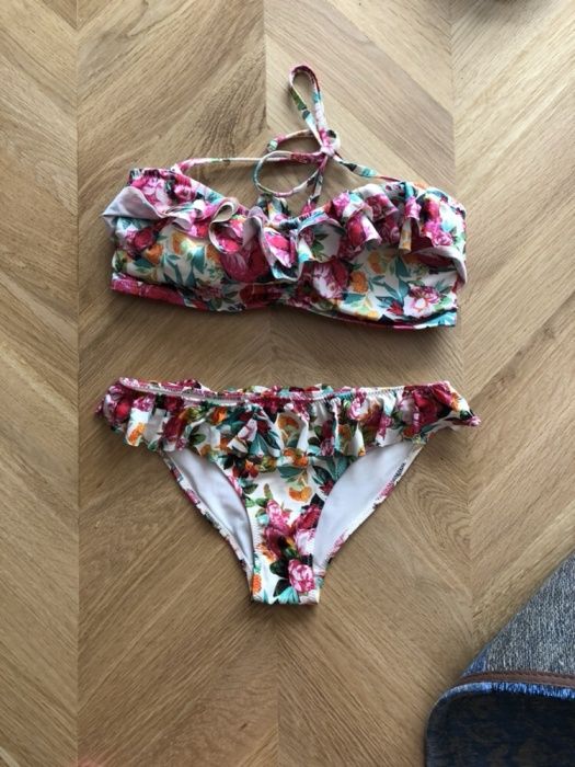 Бански цяли и отделни маркови