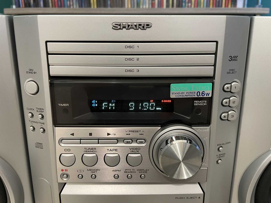 Sharp-Аудио система