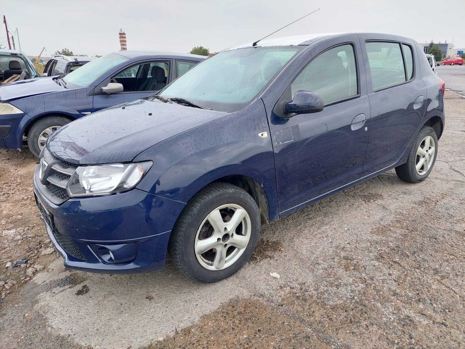 Dezmembram Dacia Sandero, an  2013,  1.2 benzina