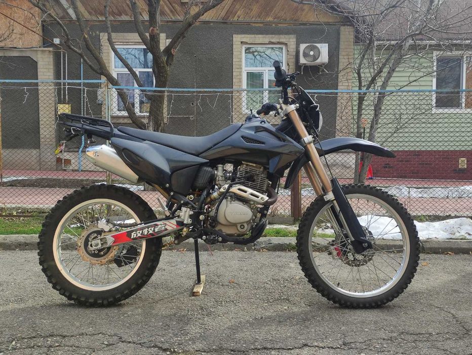 Мотоцикл Xinguizun 06.