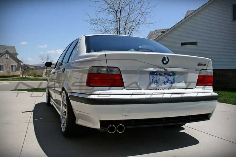 Задна М броня за BMW E36