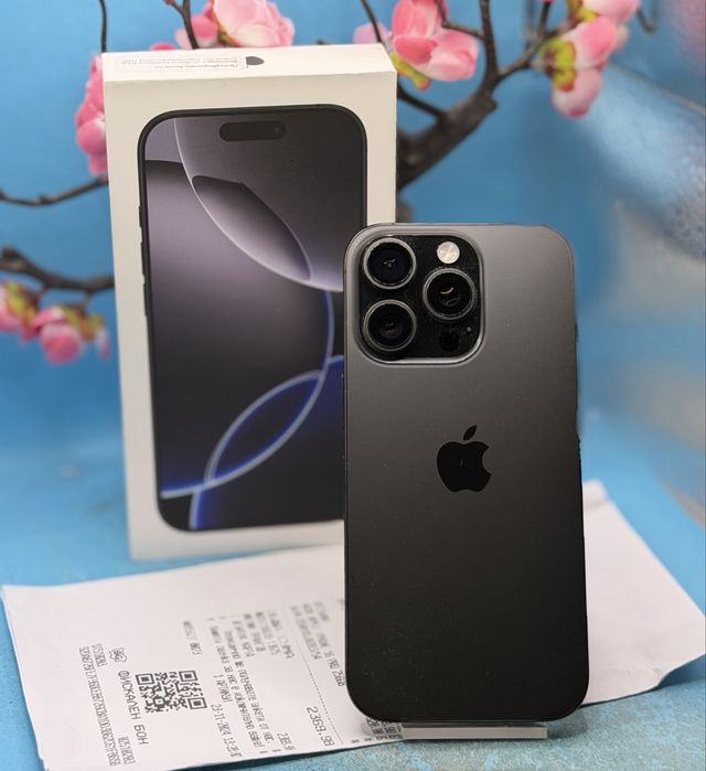 ГАРАНЦИОНЕН!!! Apple iPhone 16 Pro, 256GB, 5G, Black Titanium