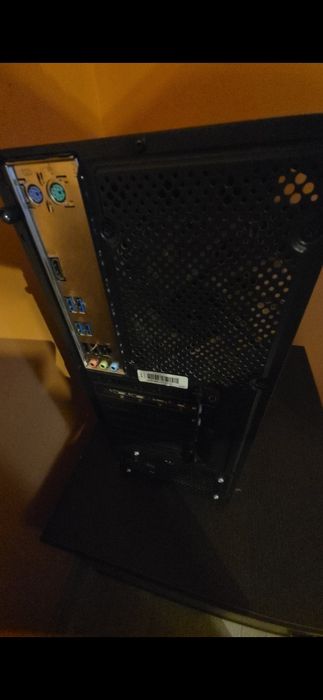 Vand pc gaming rx