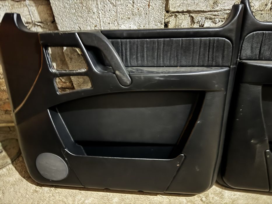 Обшивки дверей гелен