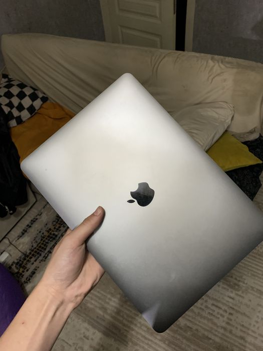 MacBook Air 2020