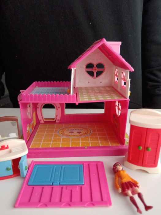 Casa de jucărie.