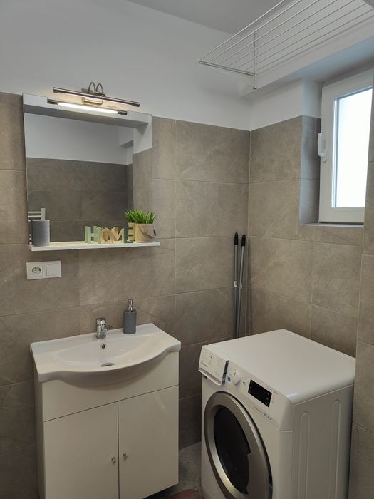 PF inchiriez apartament 2 camere decomandat CUG - Str Pepinierii