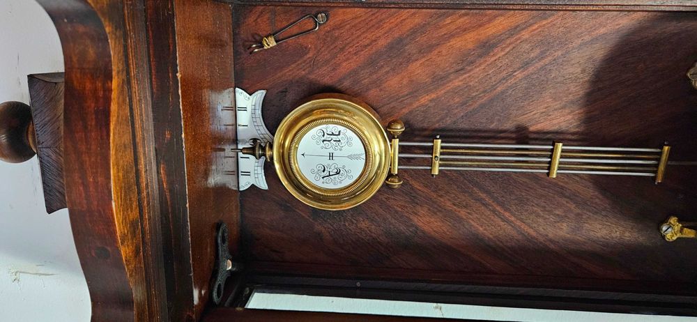 Ceas de perete cu pendula - mut