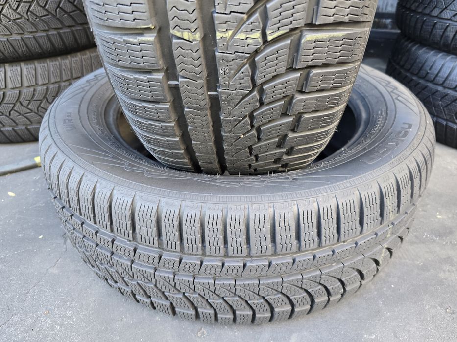2 anvelope iarnă Nokian 225/55/17 -7.5 mm