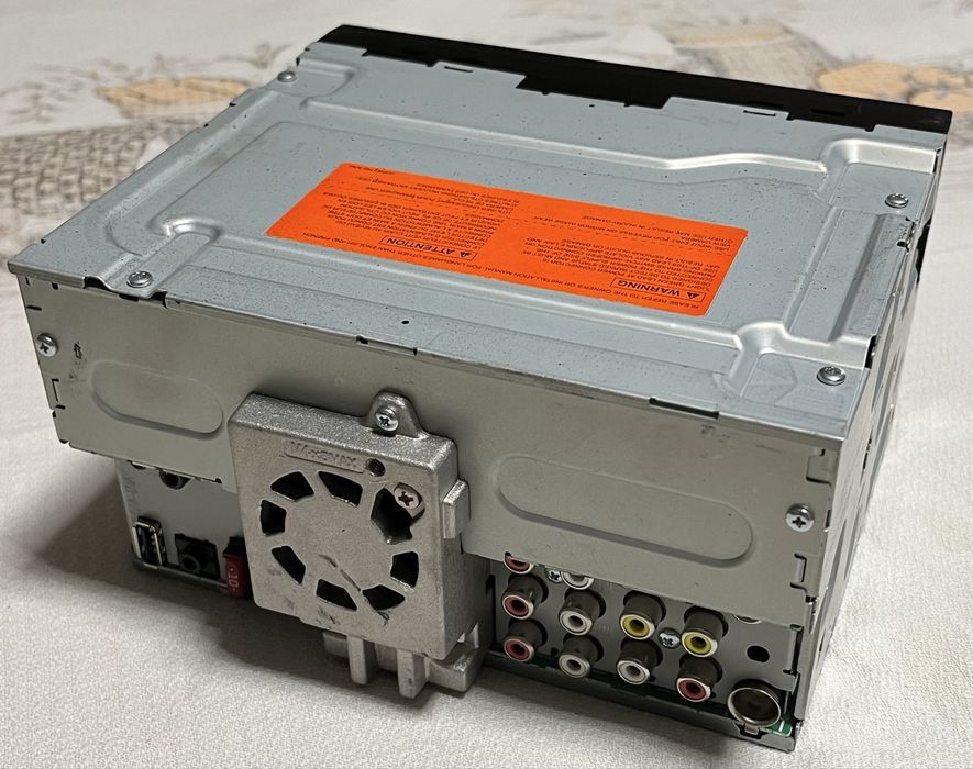 Продам магнитолу Pioner