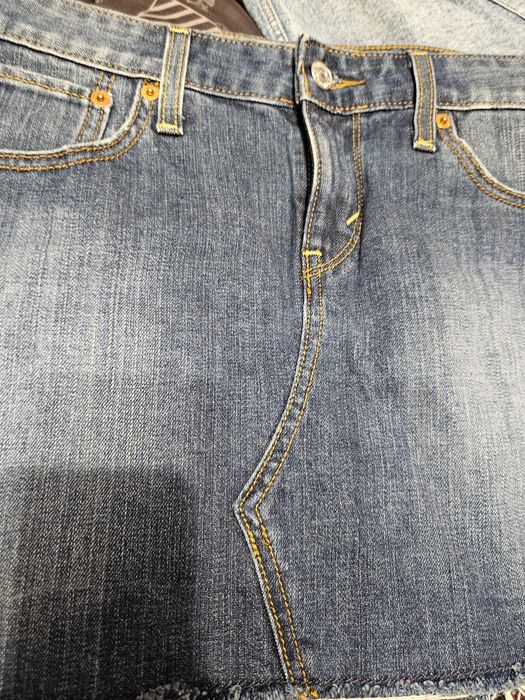 Дънкова пола S,M  на LEVIS