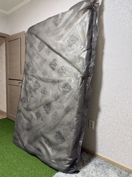 Продам матрас 120*200