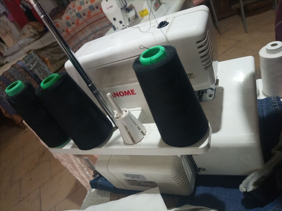 Жаноме Швейная машинка, оверлок