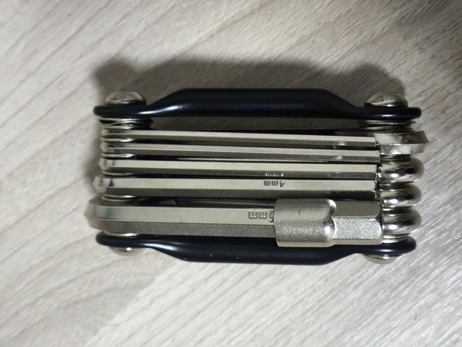 Мультитул  инструмент ремонт велосипед