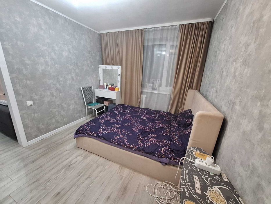 Продаётся 2-комнатная Дом Печати с ремонтом!