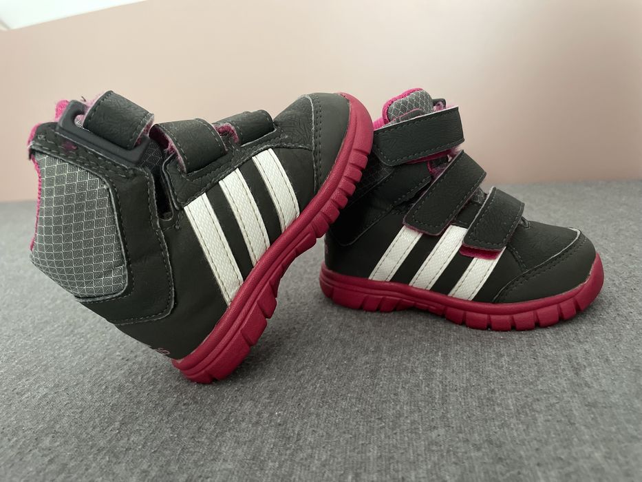 Бебешки обувки/кецове Адидас/ Adidas номер 20