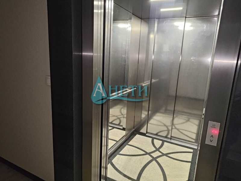 Продава се Тристаен апартамент в София, Младост 1 - 105 кв.м за 3620 €/кв.м - Снимка #10