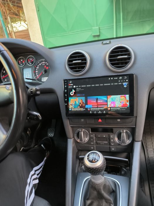 Navigatie Android Audi A3 WiFi internet Waze YouTube GPS