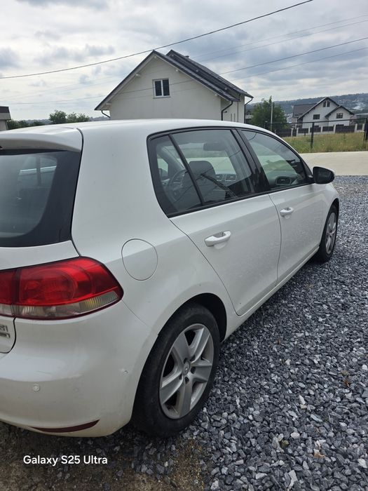 VOLKSWAGEN Golf 2010 — imagine 2