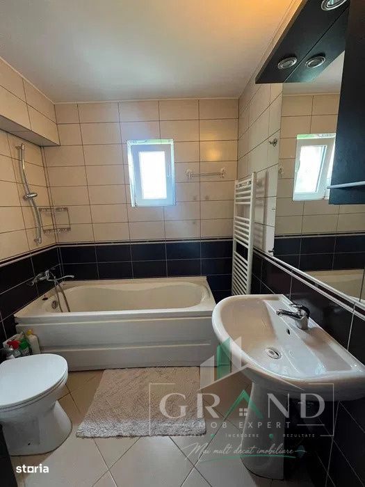 Apartament 3 camere + parcare, Manastur