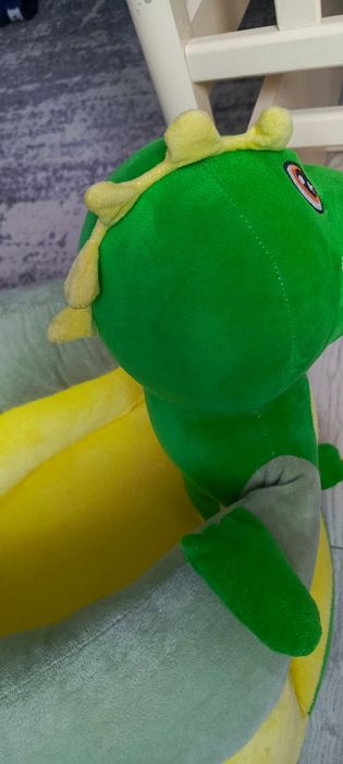 Продам Поддерживающее кресло для детей от 6 мес.