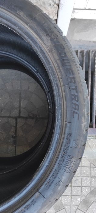 Летни Гуми 255 35 18