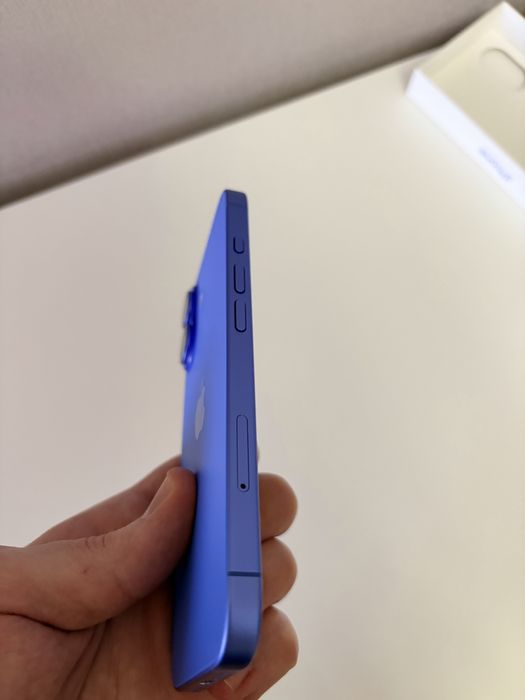 Продаю iPhone 16 128 gb