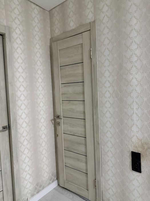 продам двери срочно