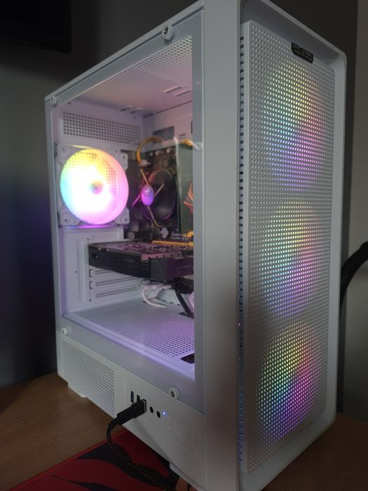 Vand/Schimb Pc Gaming