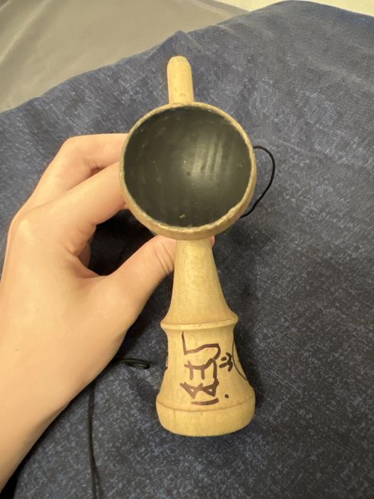 vand kendama europe play one semnata
