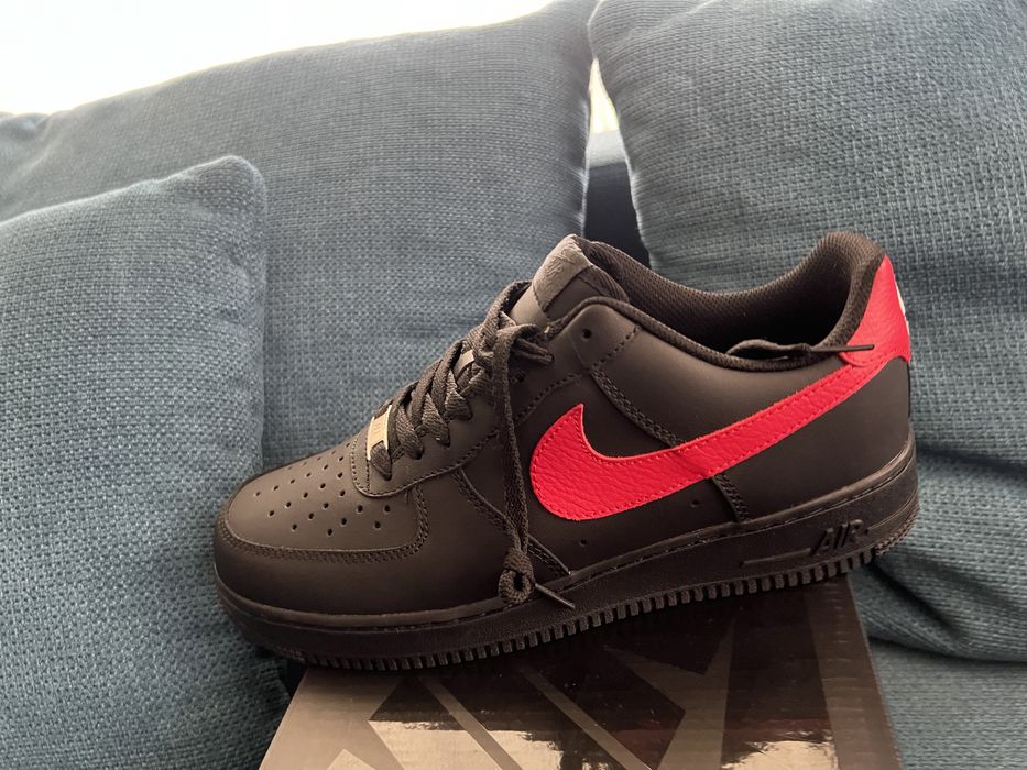 NIKE AIR FORCE.100% оригинал.Различни номера.Мъжки и дамски модели