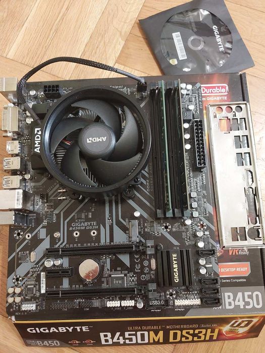 AMD Ryzen 5 1600 + Gigabyte B450M DS3H + 16GB 2666Mhz + cooler
