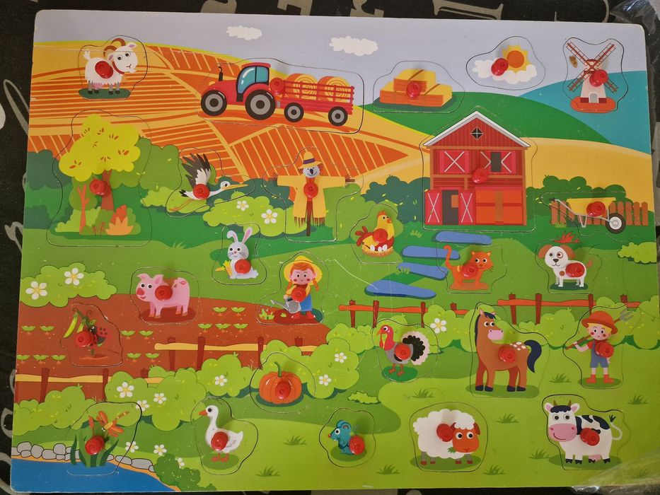 Играчки музикални, сортери, монтесори