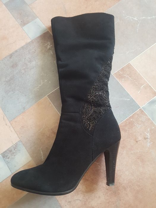 Продам кожанную  обувь