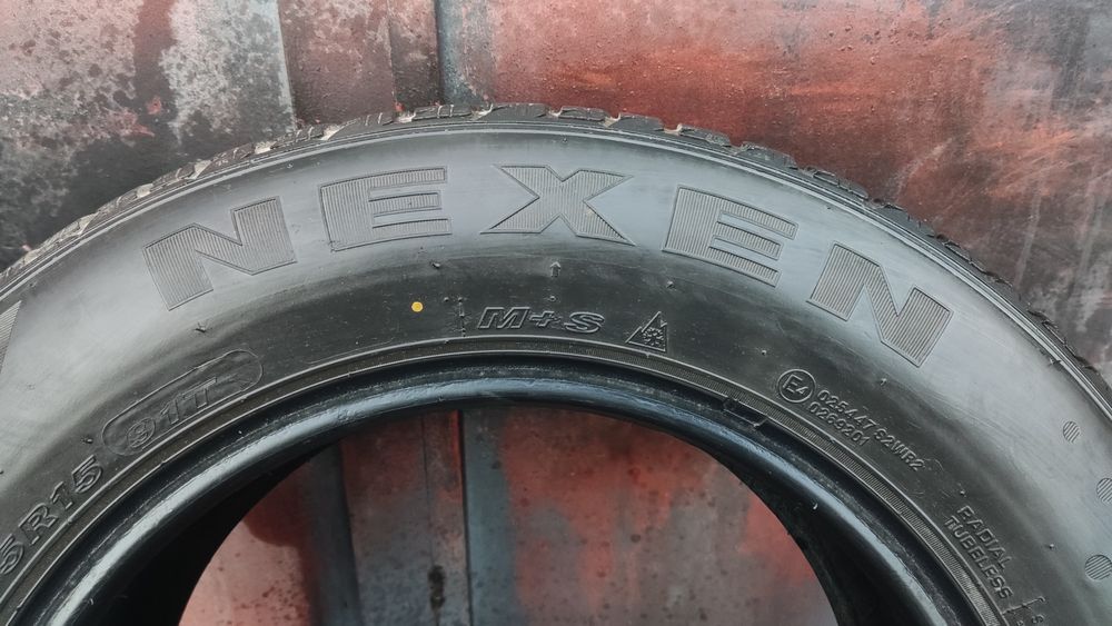 2бр. зимни гуми 195/65/15 Nexen Winguard Snow 
dot22
7mm
Добро състоян