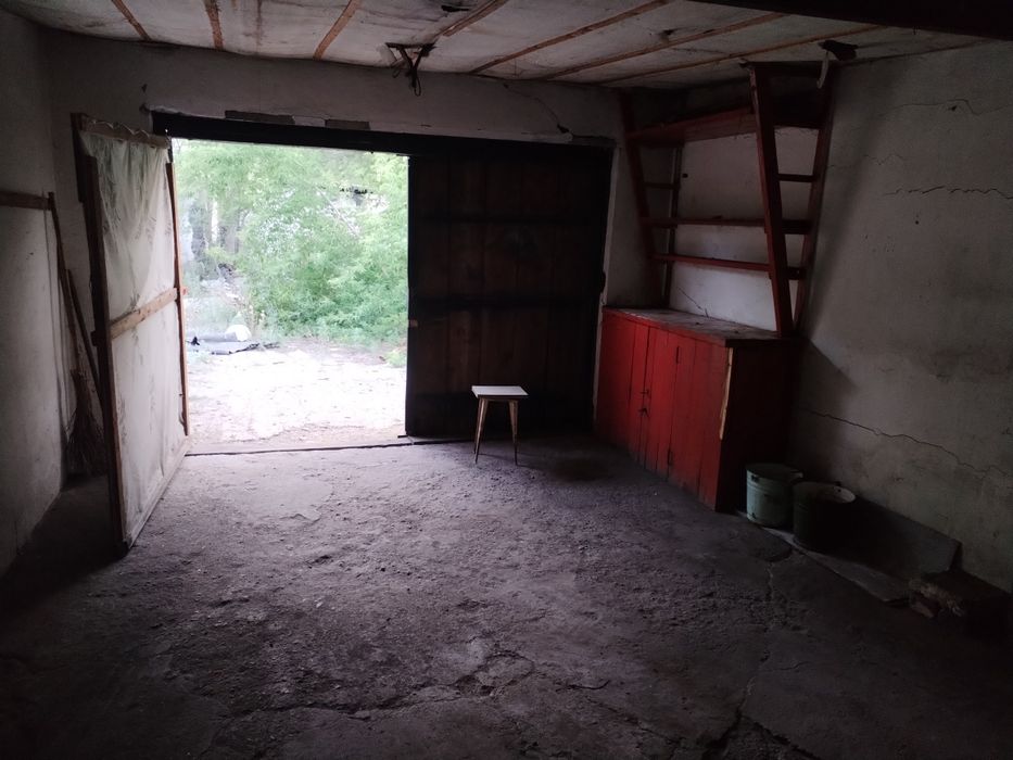 Продам гараж возле акимата