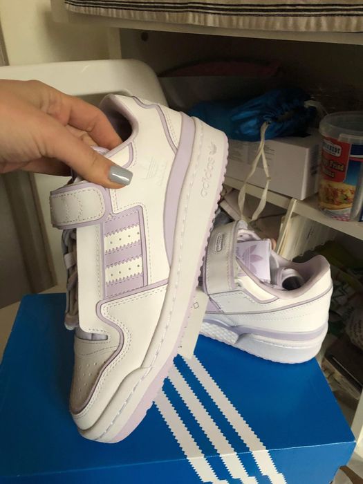 Adidasi Adidas dama din piele naturala