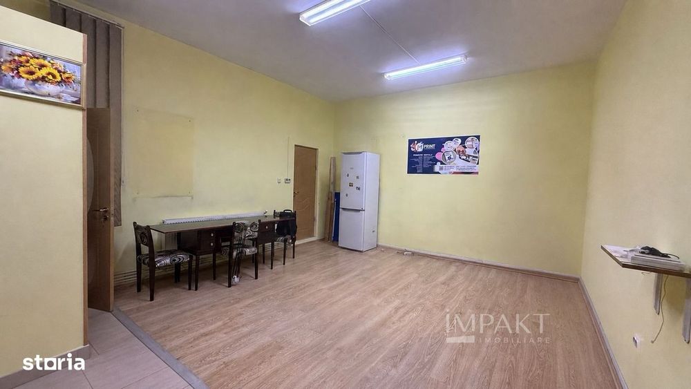 Apartament sau spatiu de birou 36mp pod si beci ultracentral