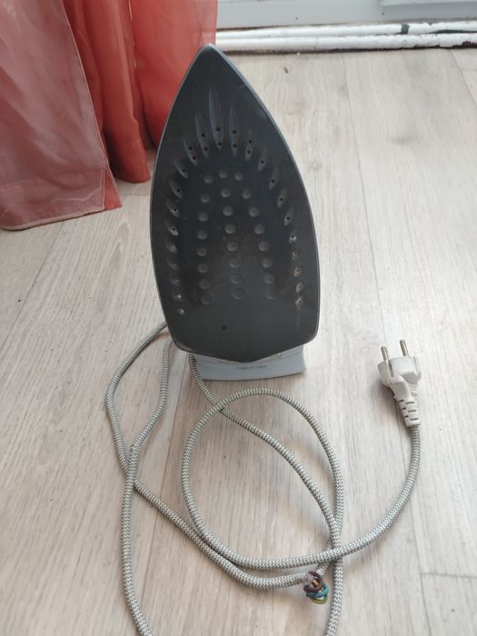 Продаётся утюги утюги