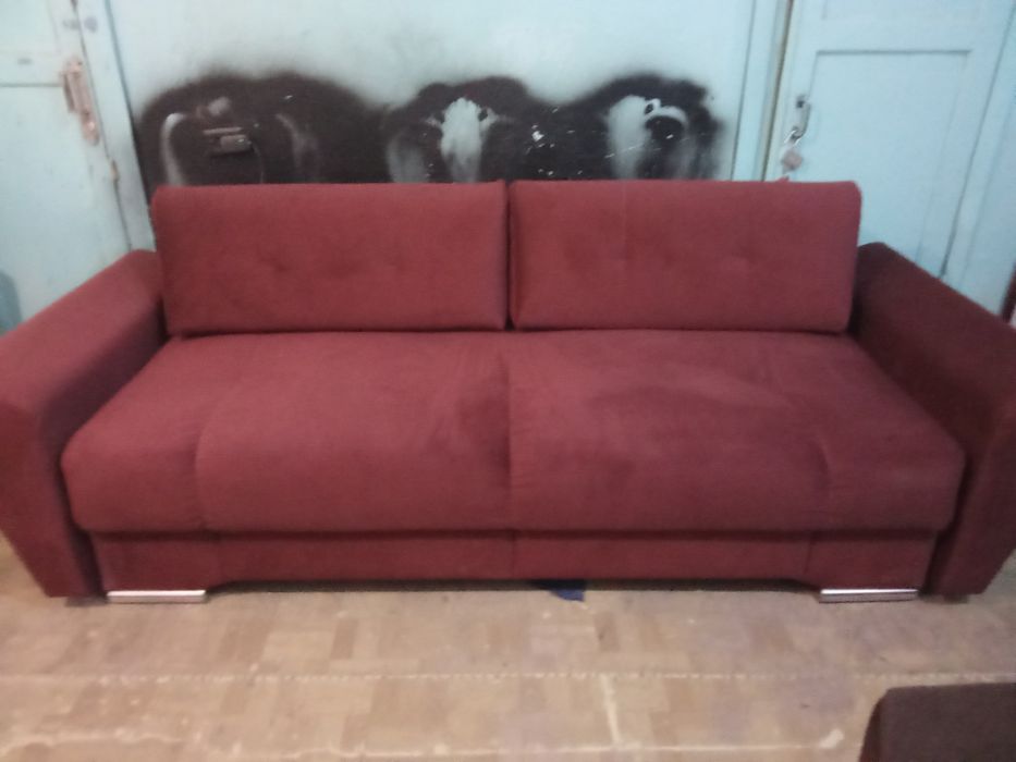 Продам диван после перетяжки