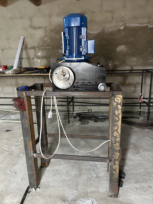 Инструмент для гибки завитков Т001